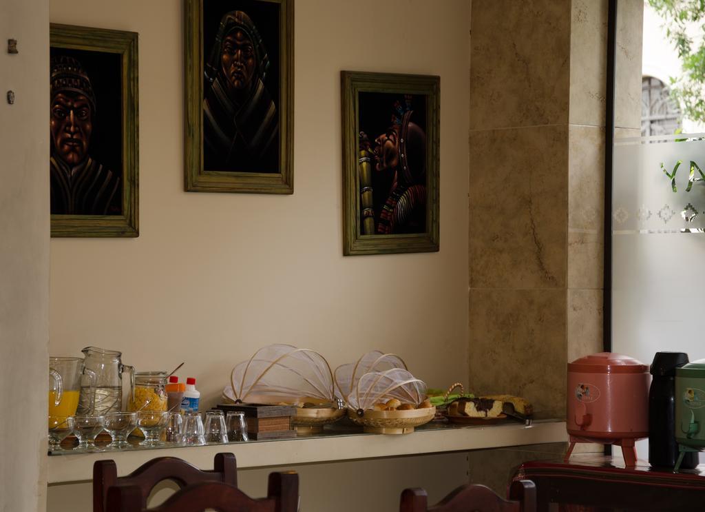 Hotel Munay *